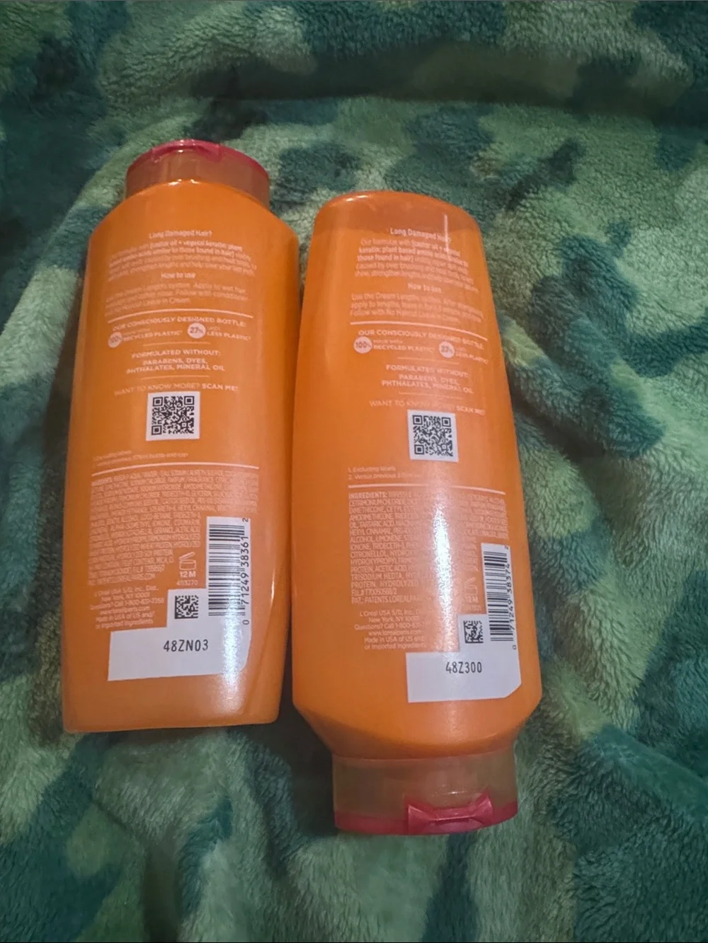 L'Oreal Elvive Dream Lengths Shampoo & Conditioner - Orange with Pink Accents